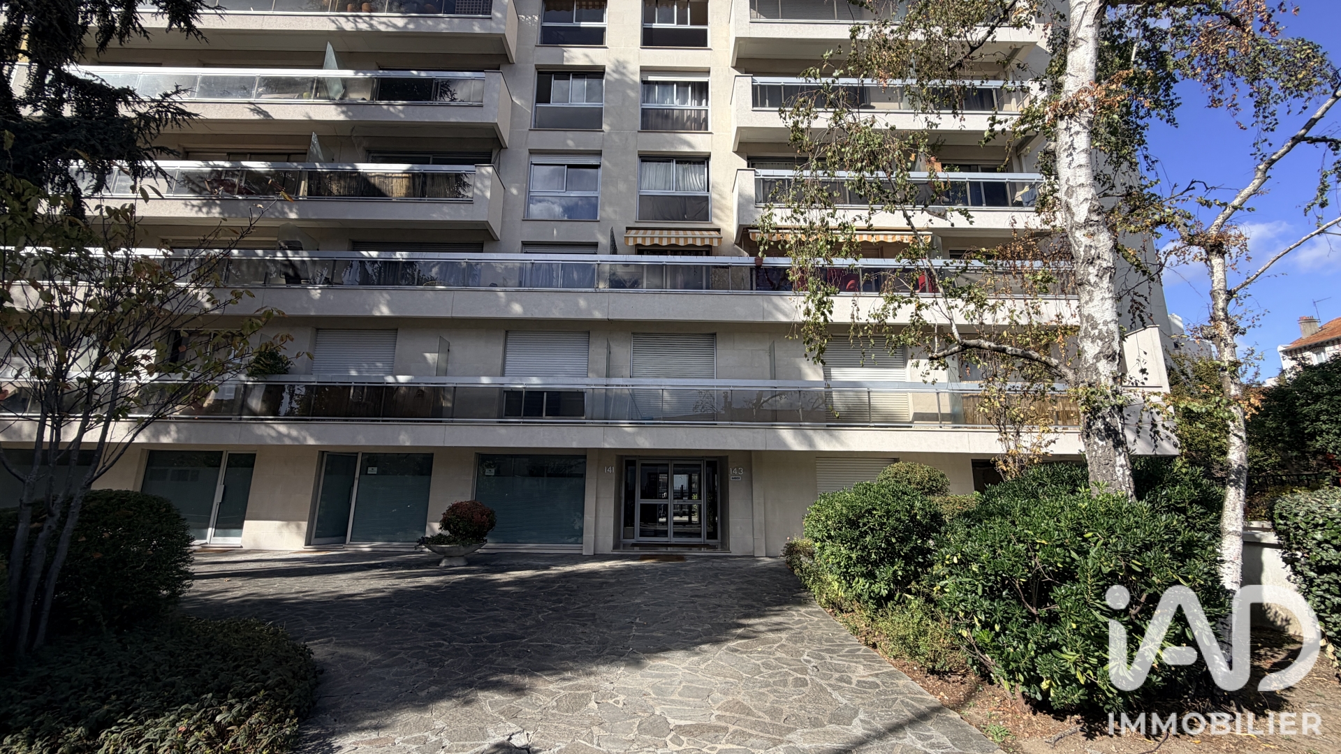 Studio à Courbevoie