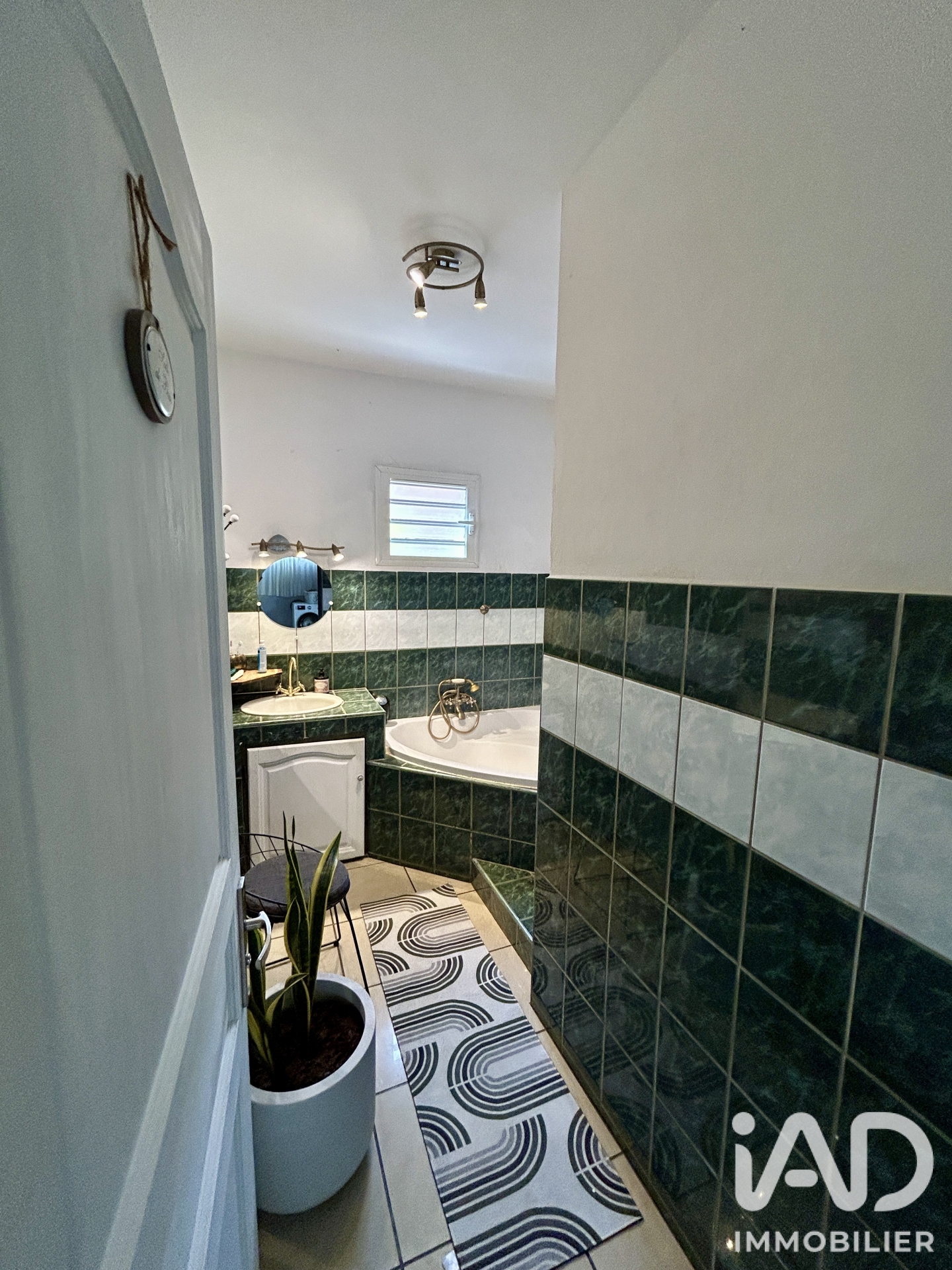 Vente maison à L'Étang-Salé (97427) : maison de ville 8 pièces 160 m² - 2138101 — 7