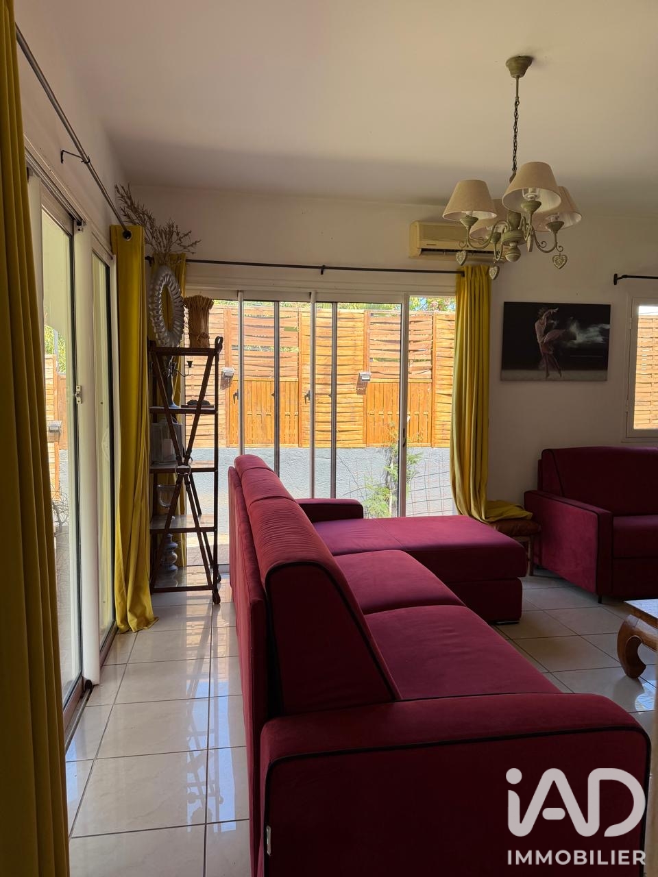 Vente maison à L'Étang-Salé (97427) : maison de ville 8 pièces 160 m² - 2138101 — 4