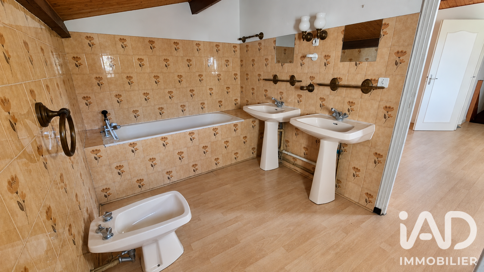 Vente maison à Saint-Yrieix-sur-Charente (16710) : maison 6 pièces 163 m² - 2134684 — 12