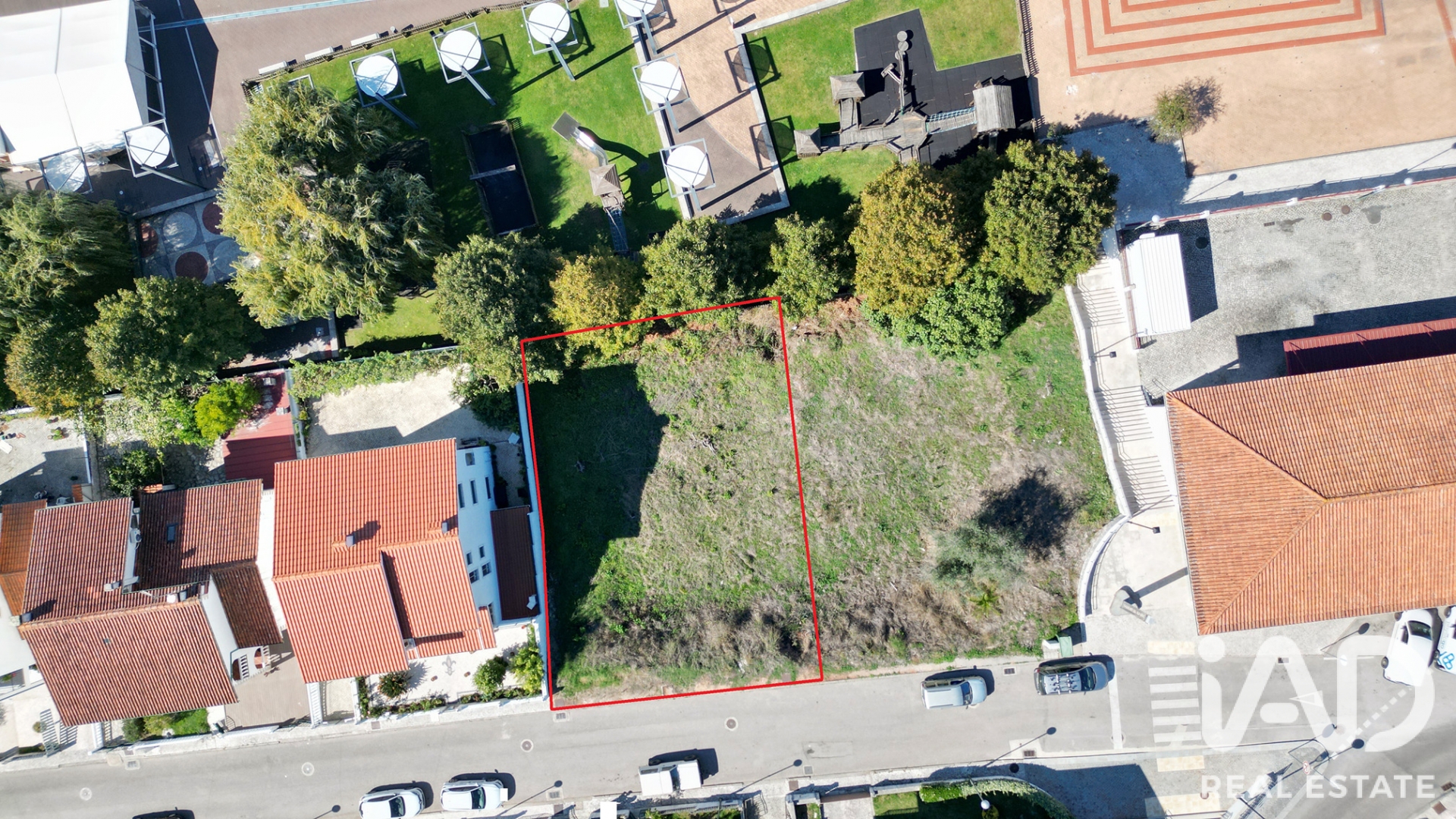 Terreno urbano  em União das Freguesias de São Miguel, Santa Eufémia e Rabaçal