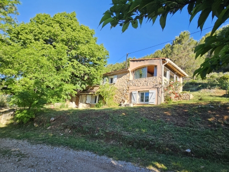 Bastide provençale — Auriol — photo 2