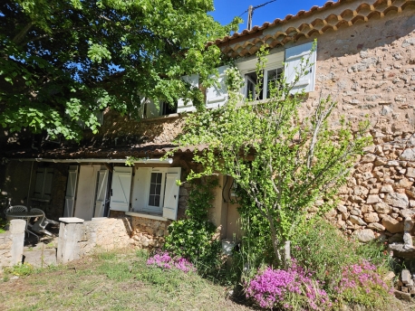 Bastide provençale — Auriol — photo 3