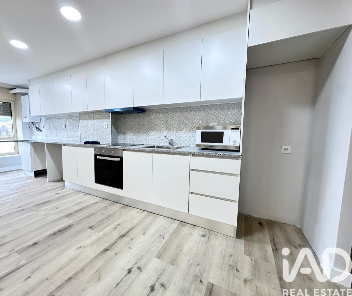 Apartamento T3 à venda em Santa Maria Maior, Chaves — foto 2