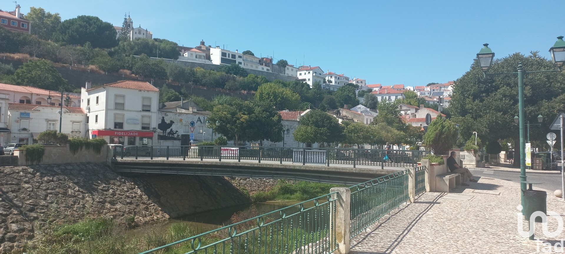 Moradia T0 à venda em Alenquer (Santo Estêvão e Triana), Alenquer — foto 3