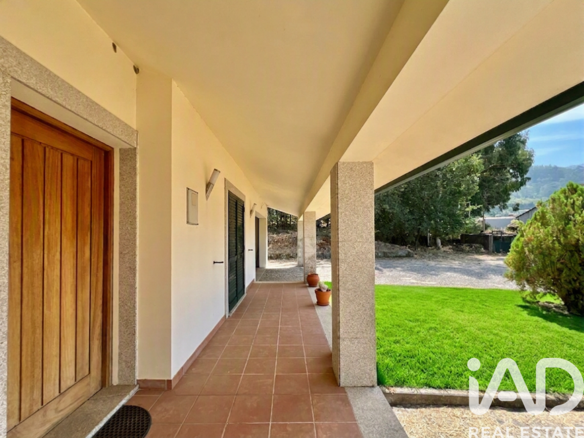 Moradia T4 à venda em Vouzela e Paços de Vilharigues, Vouzela — foto 5