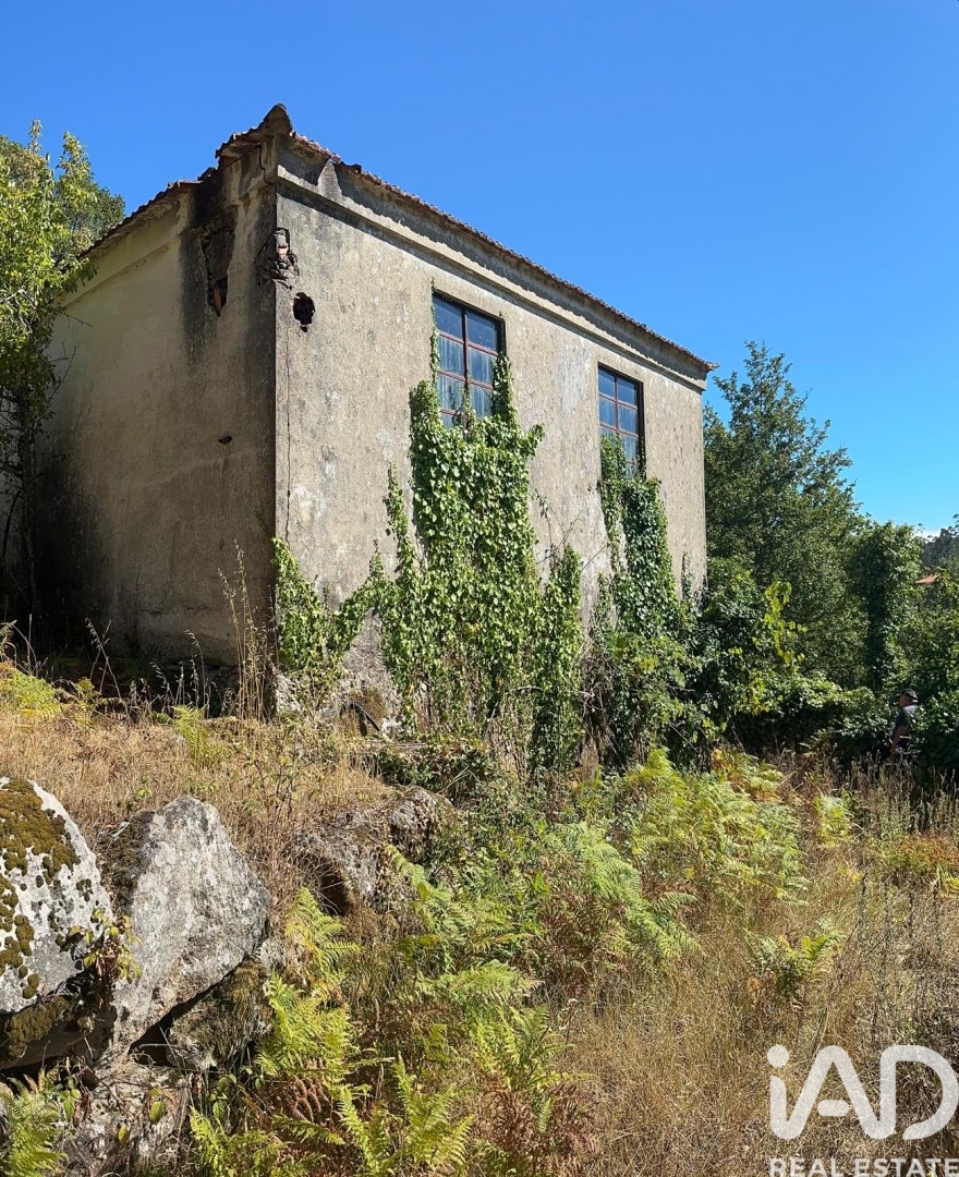 Terreno em Valadares