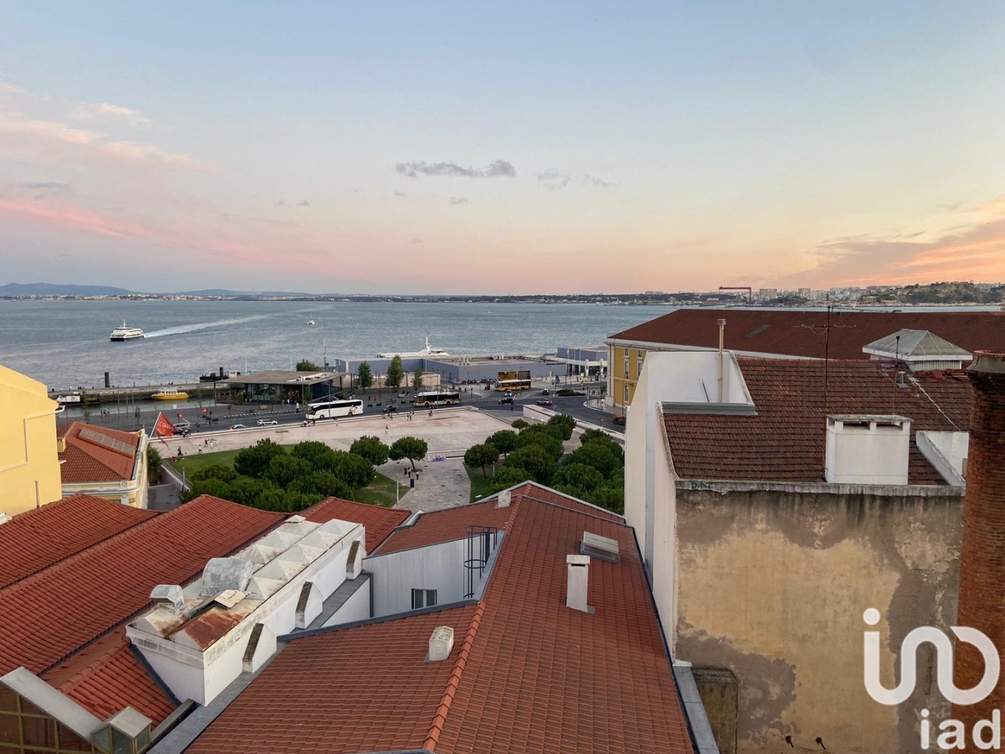 Apartamento T2 à venda em Santa Maria Maior, Lisboa — foto 3