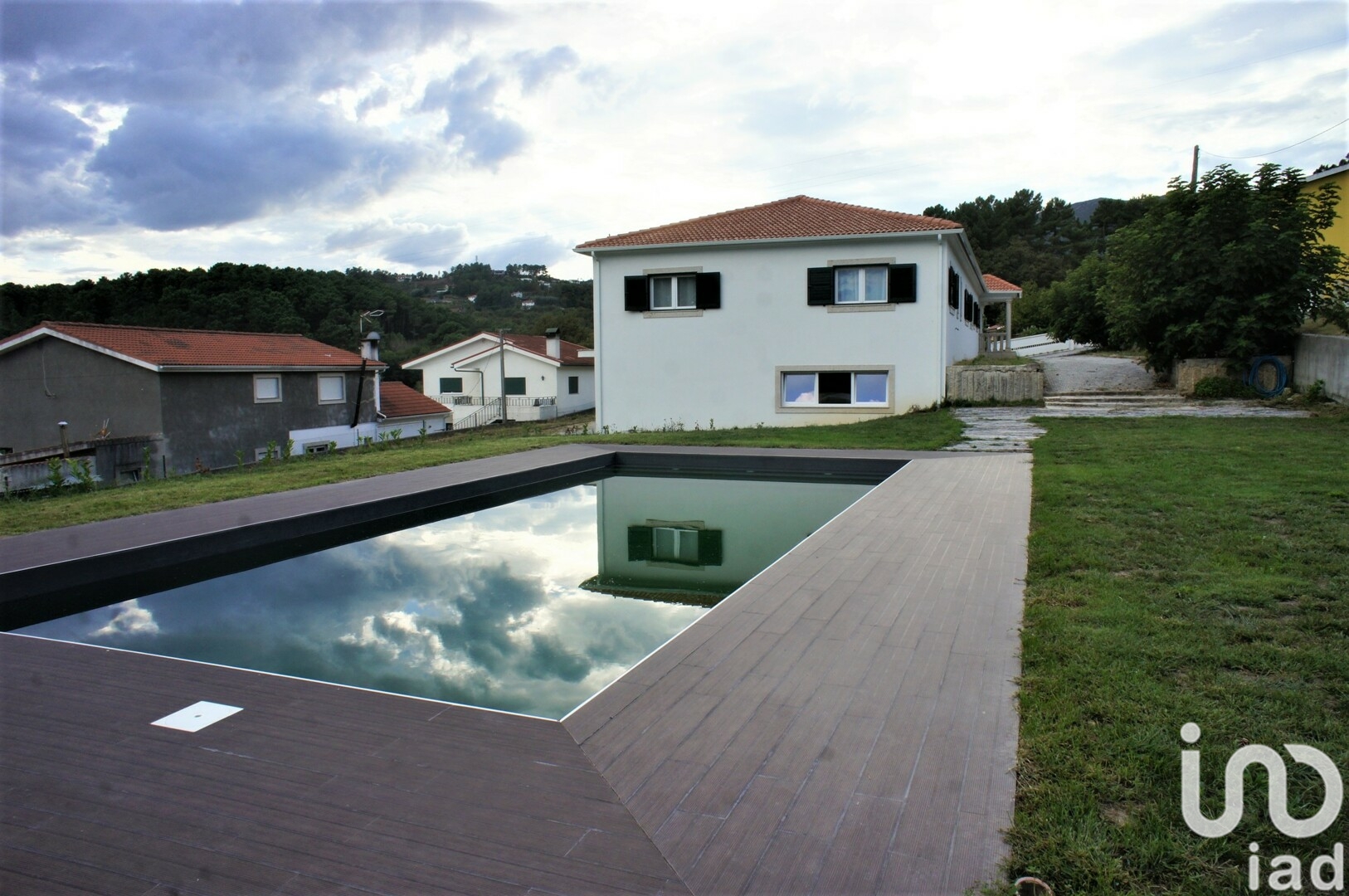 Moradia T4 à venda em Vila Marim, Vila Real — foto 2