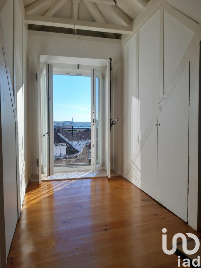 Apartamento T2 à venda em Santa Maria Maior, Lisboa — foto 2